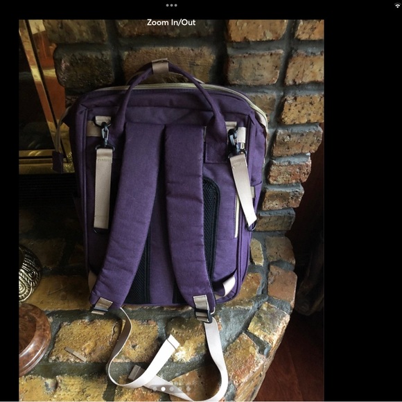 Living ,Traveling Share Backpack Like New - Picture 6 of 6